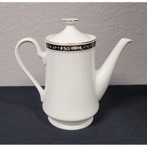 Silverie Fine China Tea Pot Coffee Pot with Lid (SIV11 Pattern) Vintage 1980s